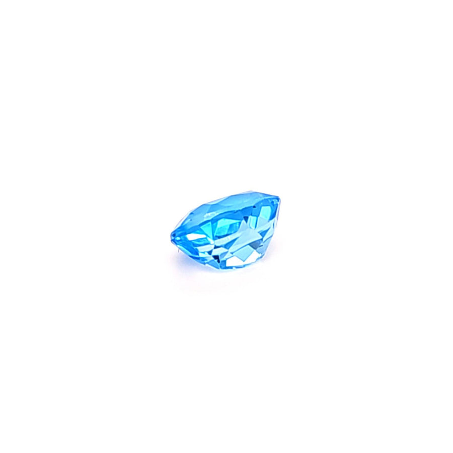 Natural Swiss blue Topaz – 3.77 Ct VVS – 10.04 x 7.97mm