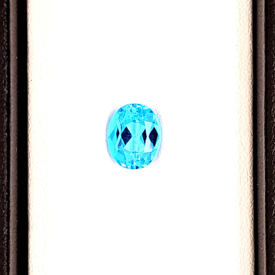 Natural Swiss blue Topaz – 3.77 Ct VVS – 10.04 x 7.97mm