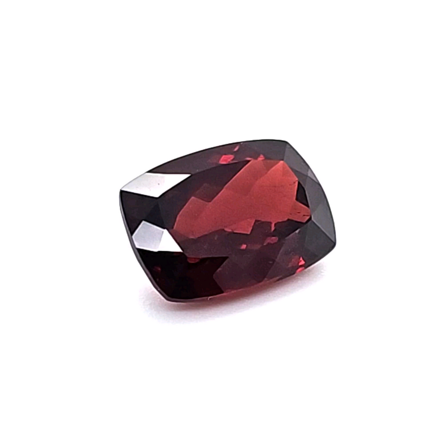 5.45 Ct Natural Almandine Garnet - VVS – 12.20 x 5.40mm