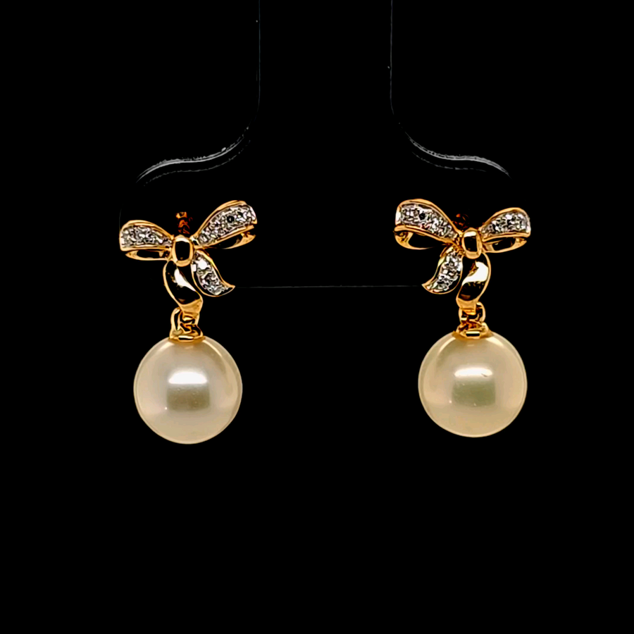 4.37 Ct Pearl & Diamond Earrings in 9K Yellow Gold