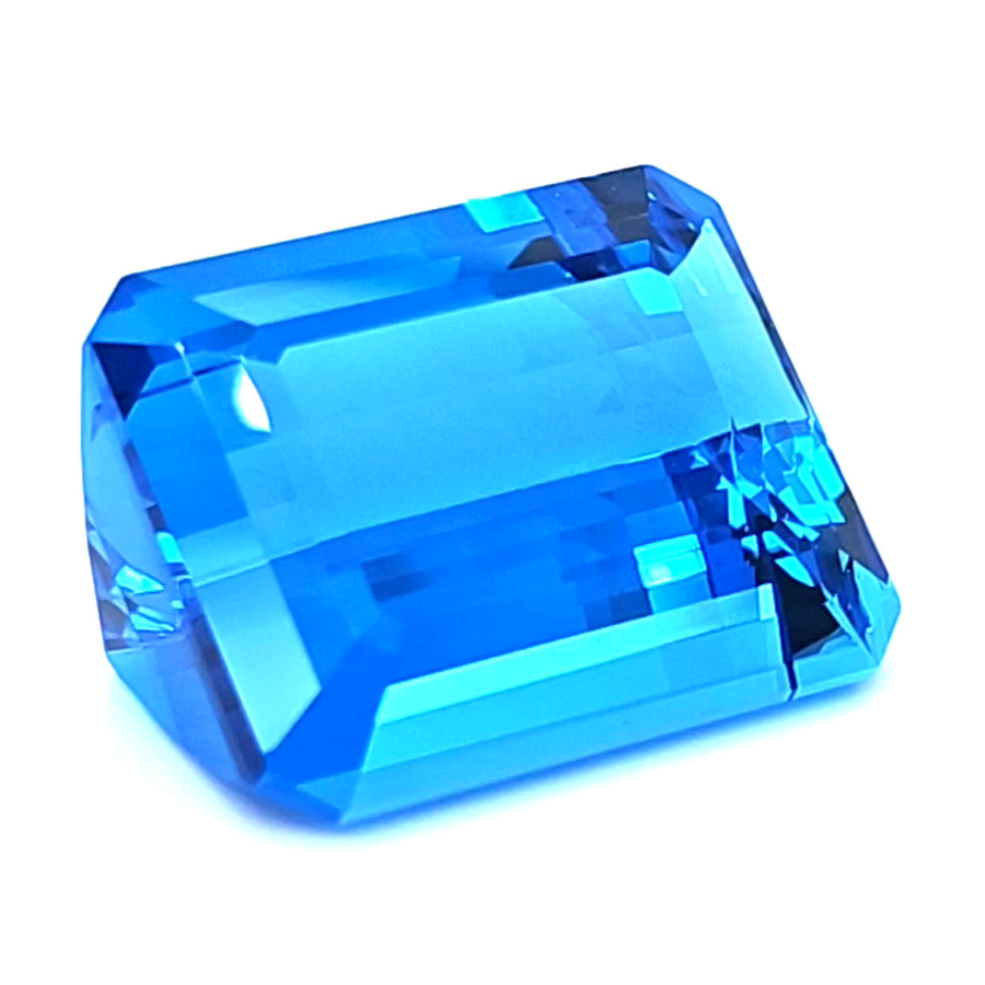 71.68 Ct Natural Swiss blue Topaz - VVS – 25.17 x 20.82mm