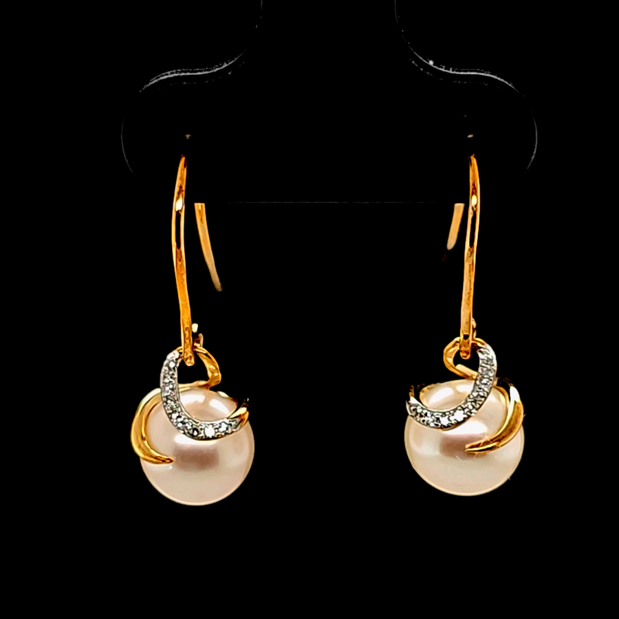 5.04 Ct Pearl & Diamond Earrings in 9K Yellow Gold