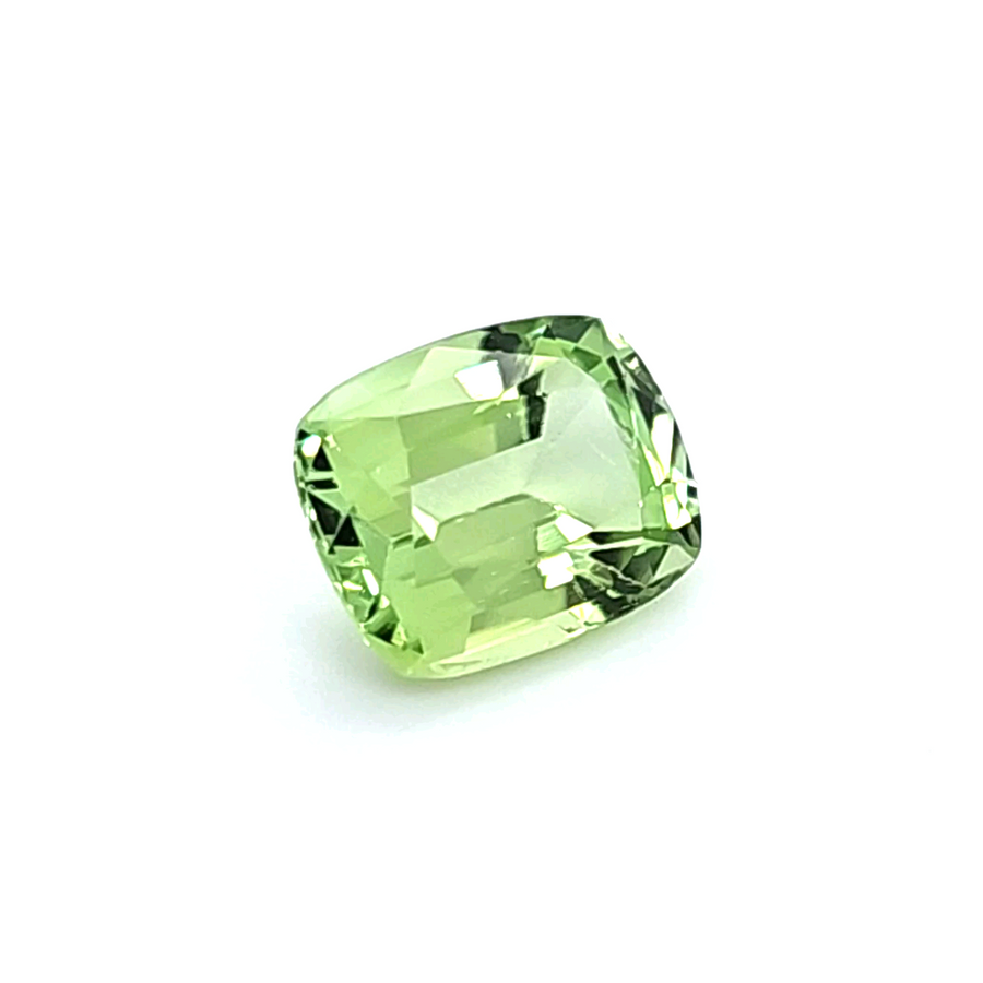 3.80 Carat Natural Peridot – VS – 10.40 x 8.20mm