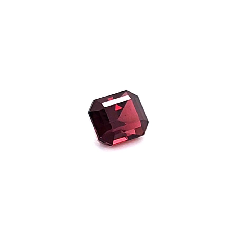 1.35 Ct Natural Rhodolite Garnet - VS – 6.00 x 5.20mm