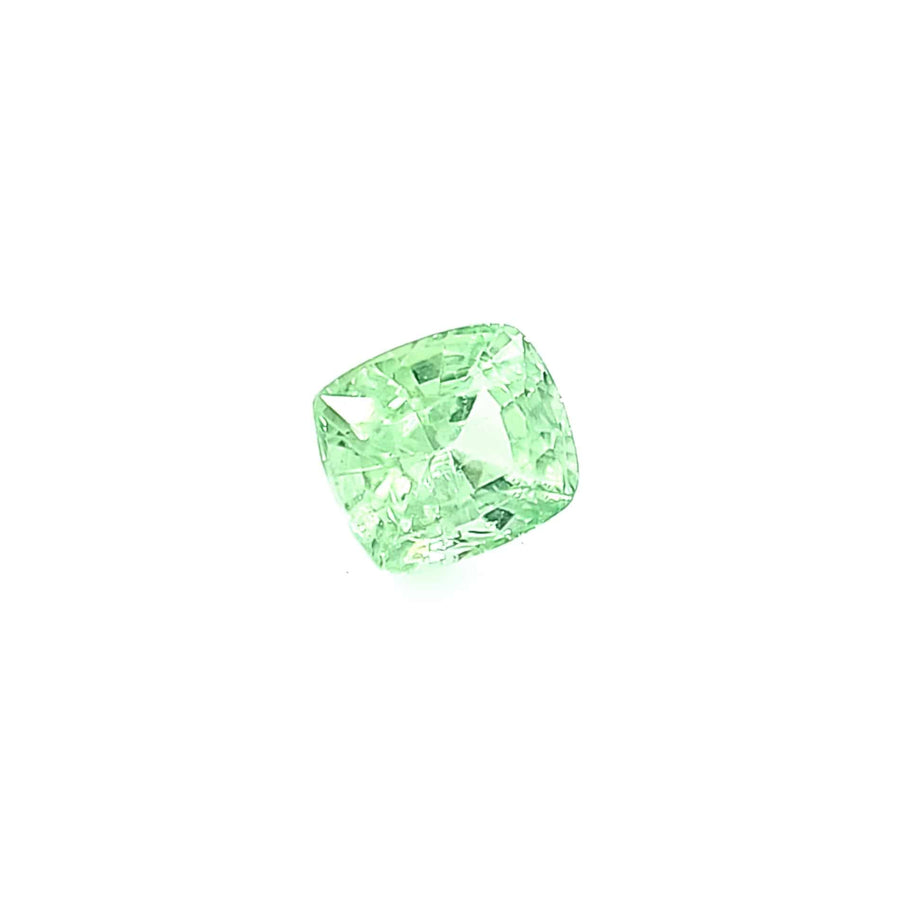 Natural Tsavorite Garnet cushion cut – 0.85 Ct SI – 6.40 x 5.40mm