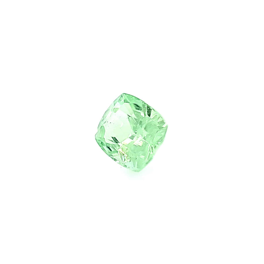 Natural Tsavorite Garnet cushion cut – 0.85 Ct SI – 6.40 x 5.40mm