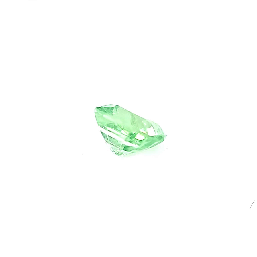 Natural Tsavorite Garnet cushion cut – 0.85 Ct SI – 6.40 x 5.40mm