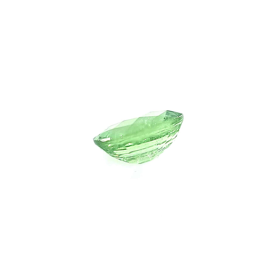 Natural Tsavorite Garnet oval cut – 1.87 Ct I2 – 7.00 x 5.00mm