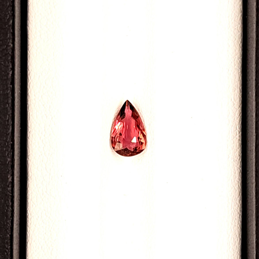 Natural Tourmaline Pear cut – 1.11 Ct VVS – 9.30 x 5.70mm