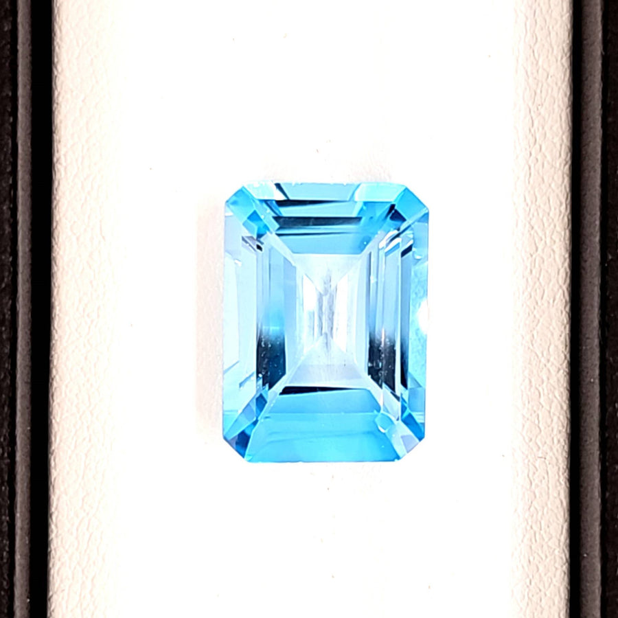 Loose Topaz