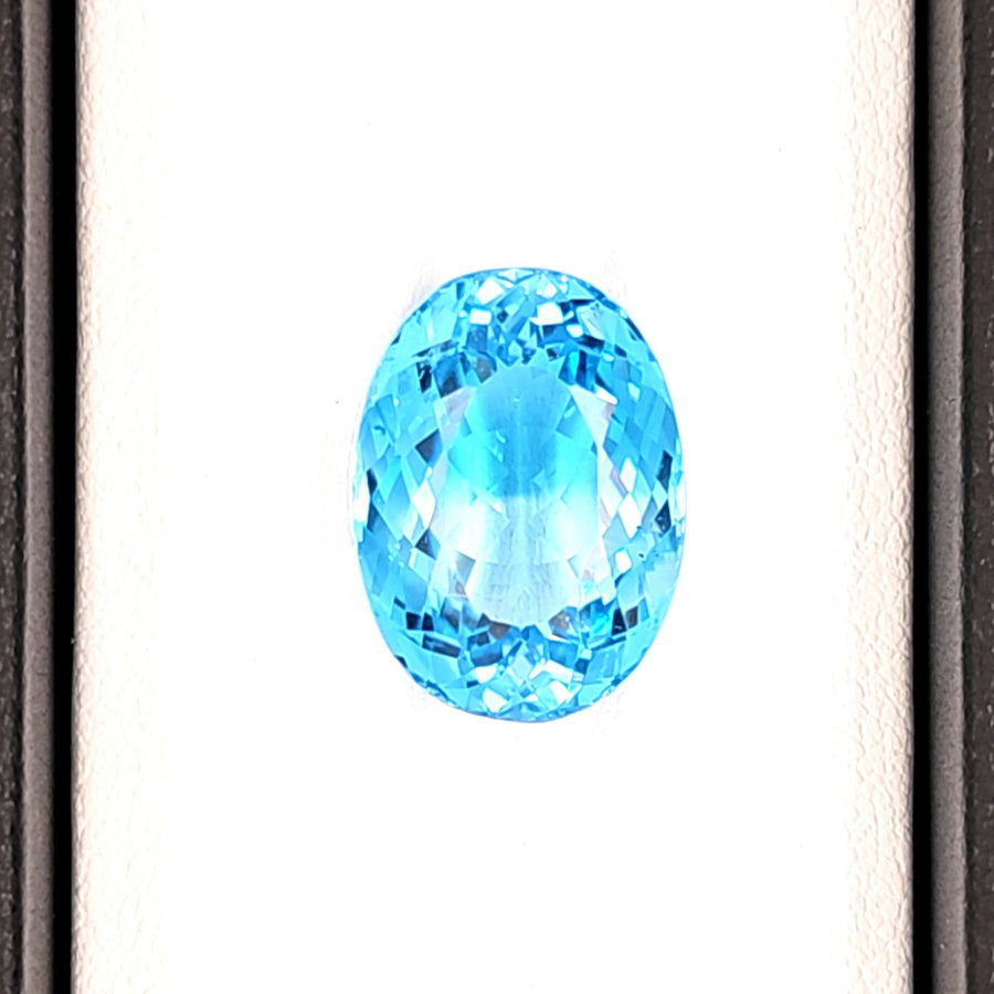 Natural Sky-Blue Topaz – 18.25 Ct VS – 18.07 x 13.33mm