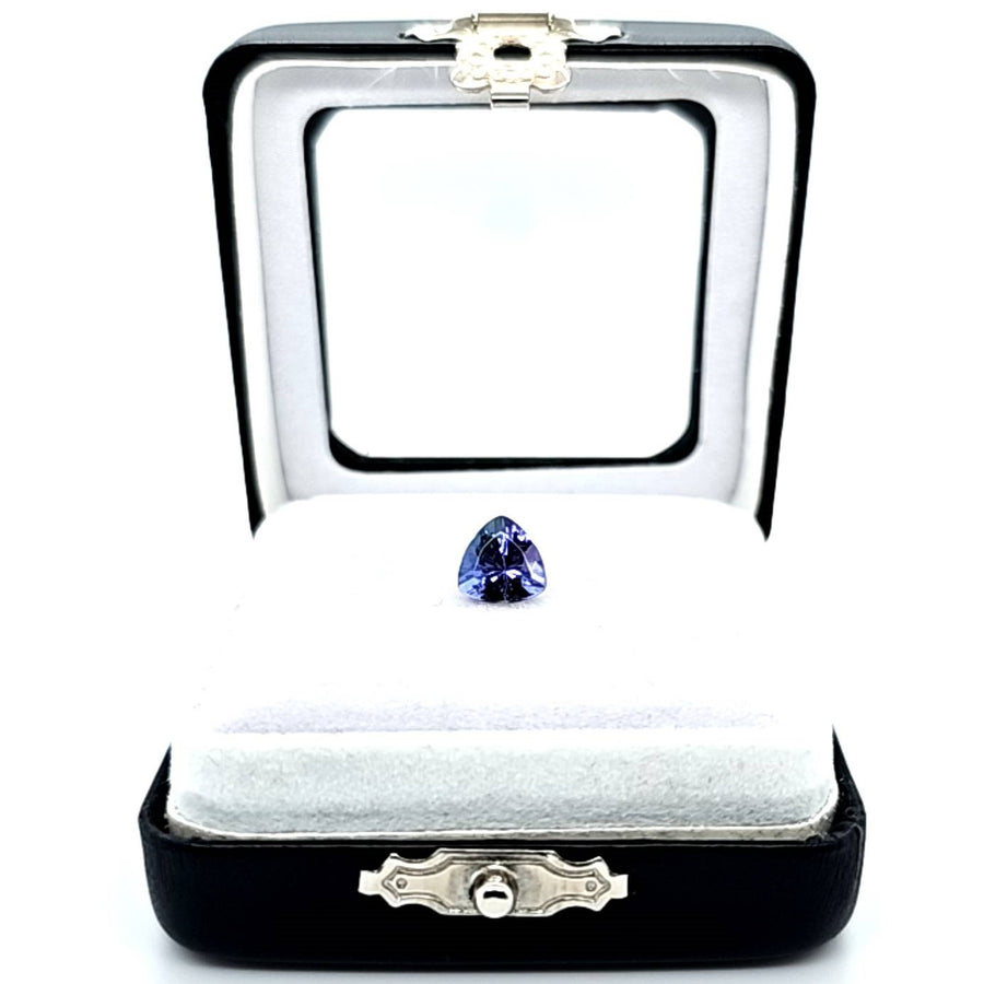 2.05 Ct Natural Tanzanite AA – VS – 7.40mm