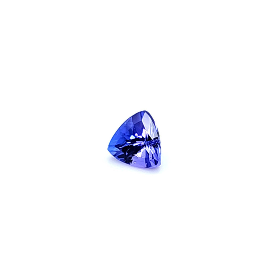 0.90 Ct Natural Tanzanite AAA – VVS – 5.90 x 4.30mm