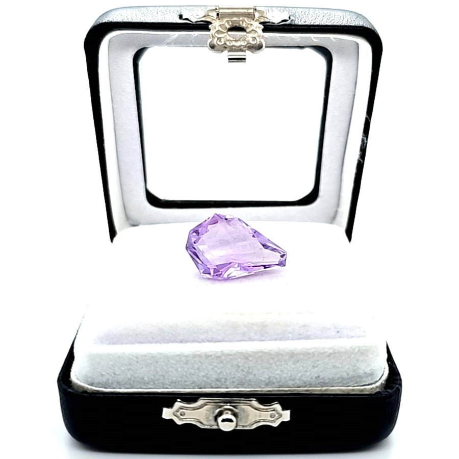 8.87 Ct Natural Amethyst– VVS – 18.30 x 12.86mm