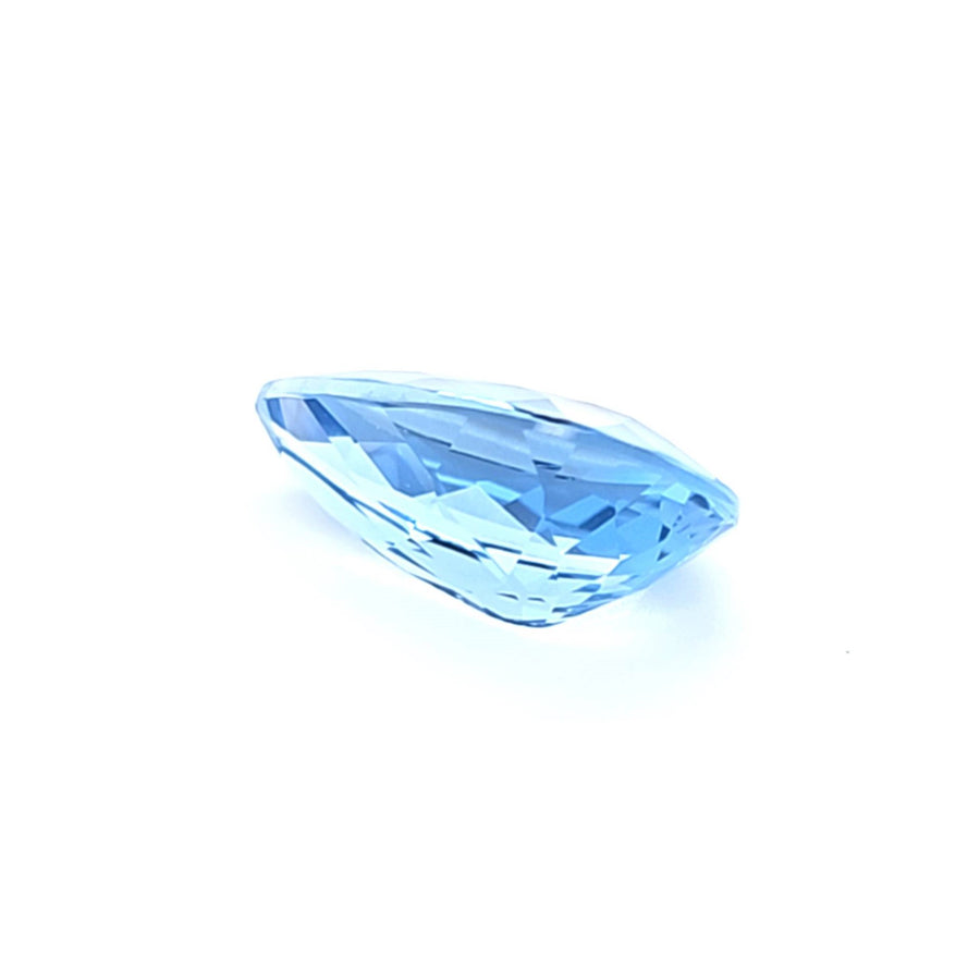 5.86 Ct Natural Aquamarine - VVS – 16.80 x 9.70mm