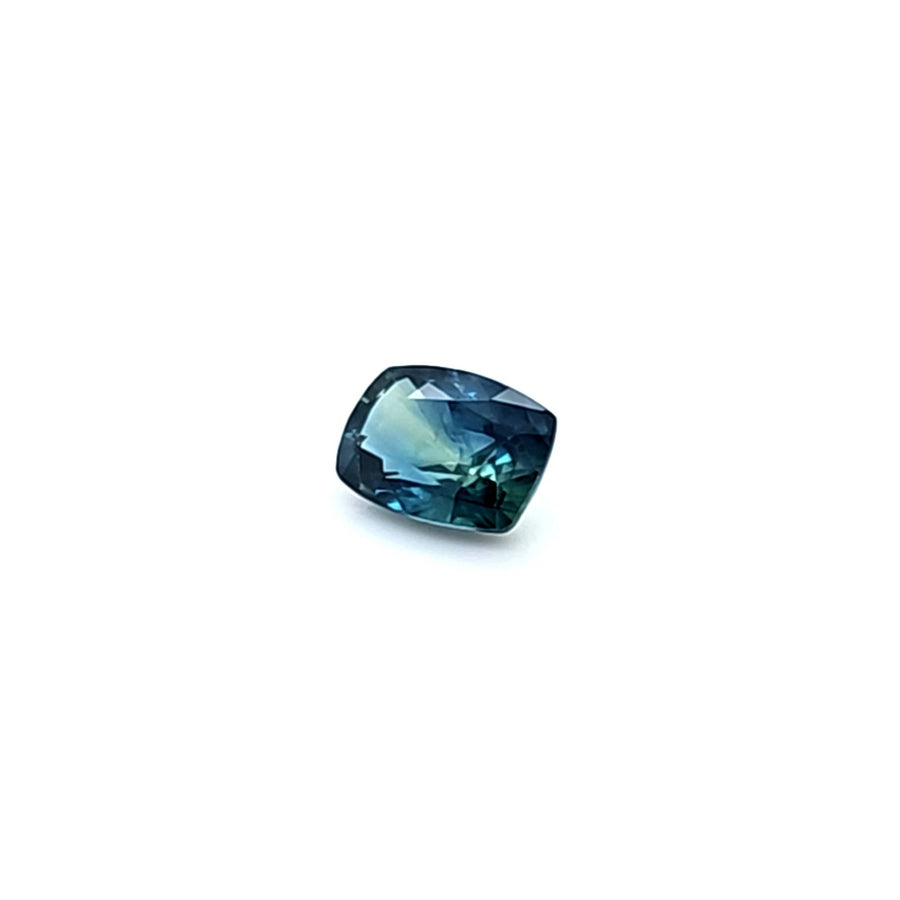 1.50 Ct Certified Bi-Coloured Sapphire – SI – 7.45 x 5.50mm