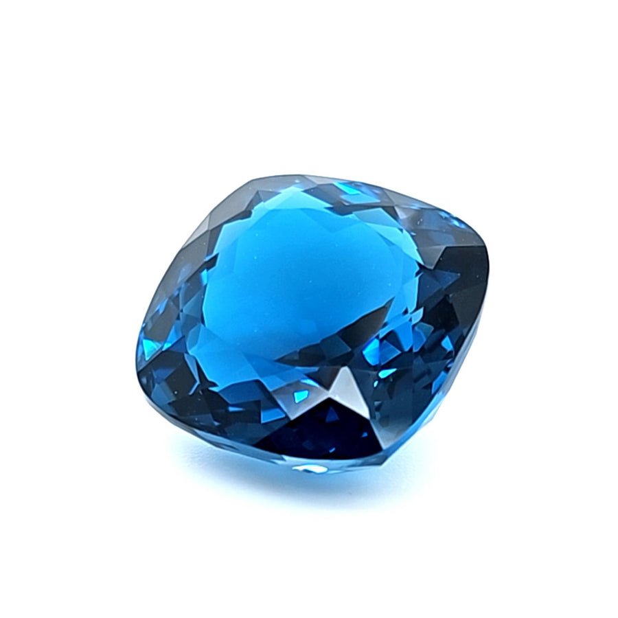 25.91 Ct Natural London blue Topaz – VVS – 17.00mm