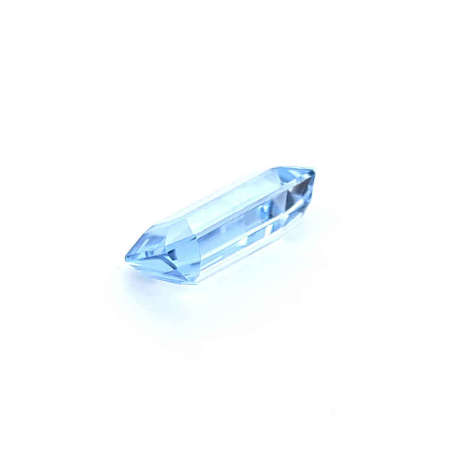 4.40 Ct Natural Aquamarine - VVS – 13.65 x 7.68mm