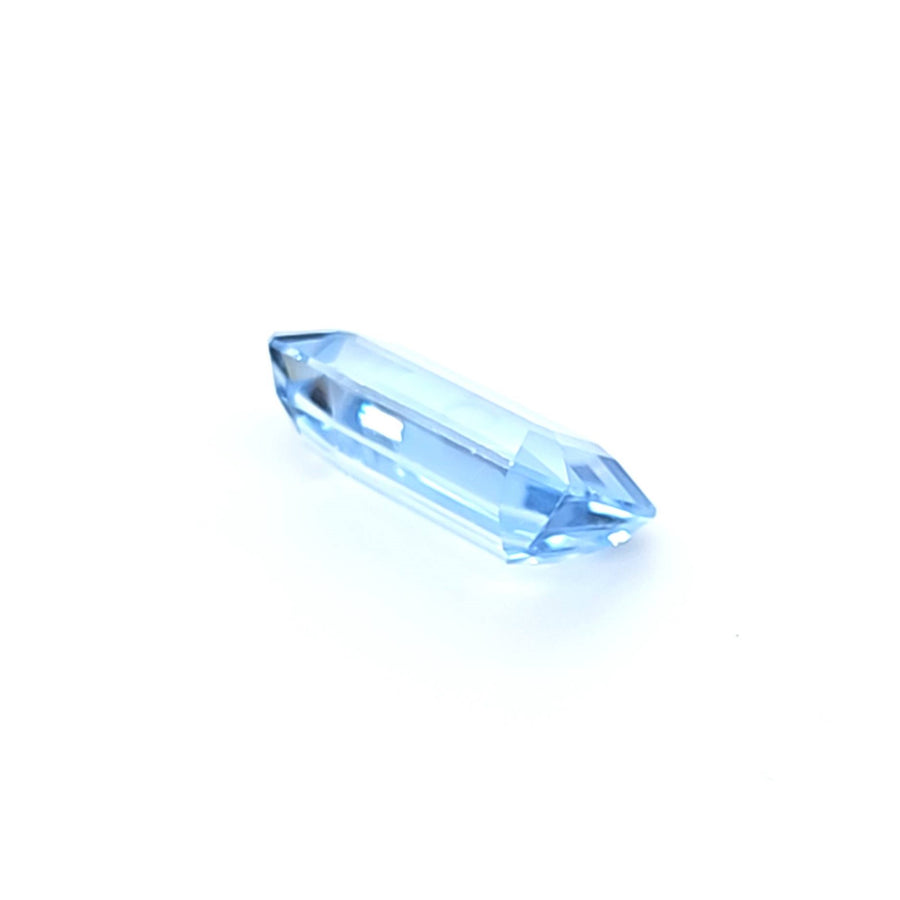 4.40 Ct Natural Aquamarine - VVS – 13.65 x 7.68mm