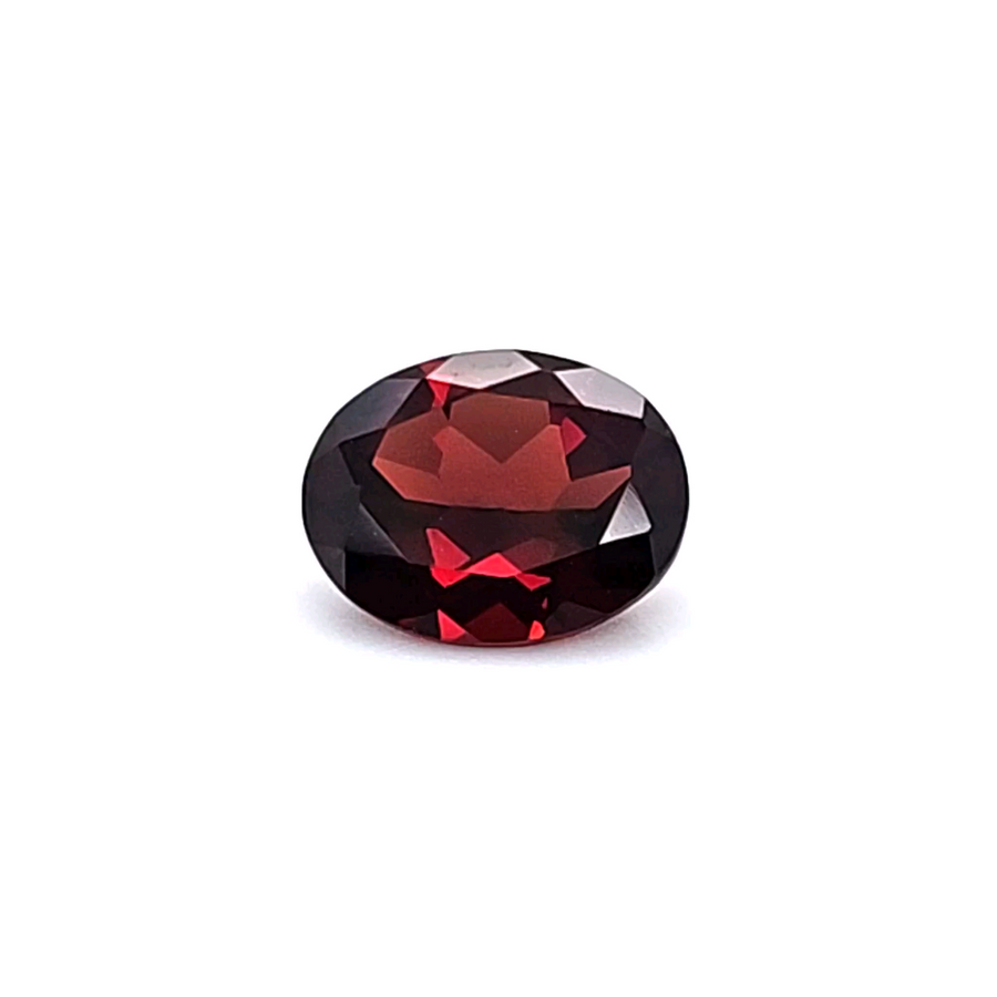 2.81 Ct Natural Almandine Garnet - VS – 10.00 x 7.90mm