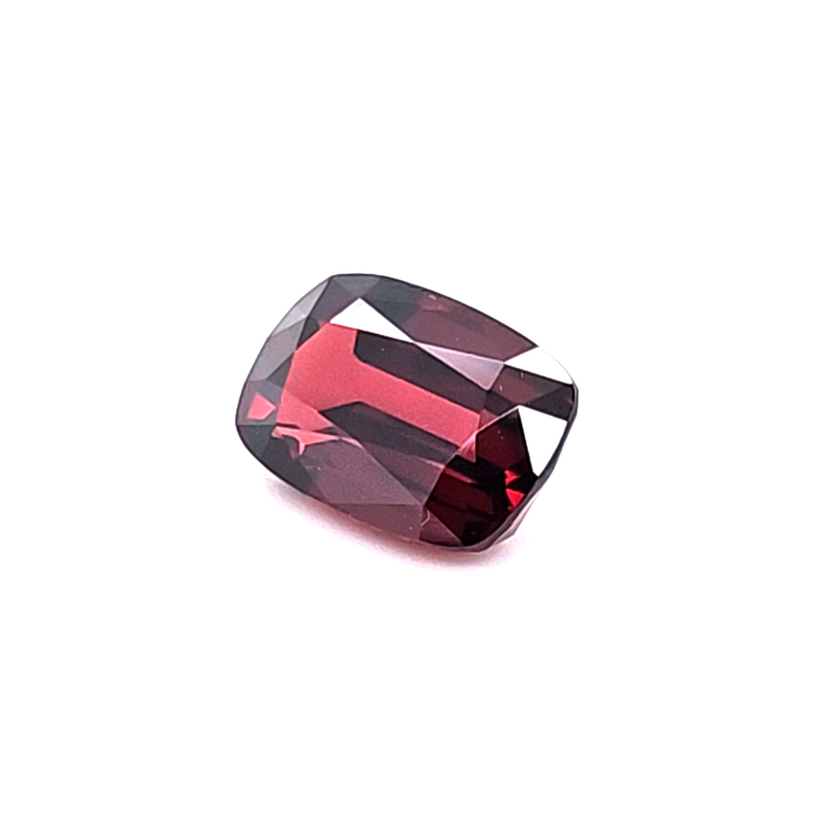 4.32 Ct Natural Rhodolite Garnet - VS – 11.90 x 8.50mm