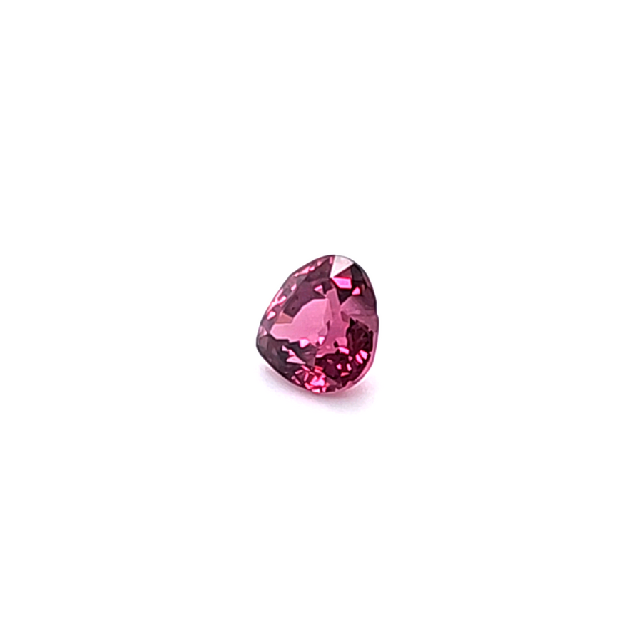 0.84 Ct Natural Rhodolite Garnet – SI1 – 5.60mm