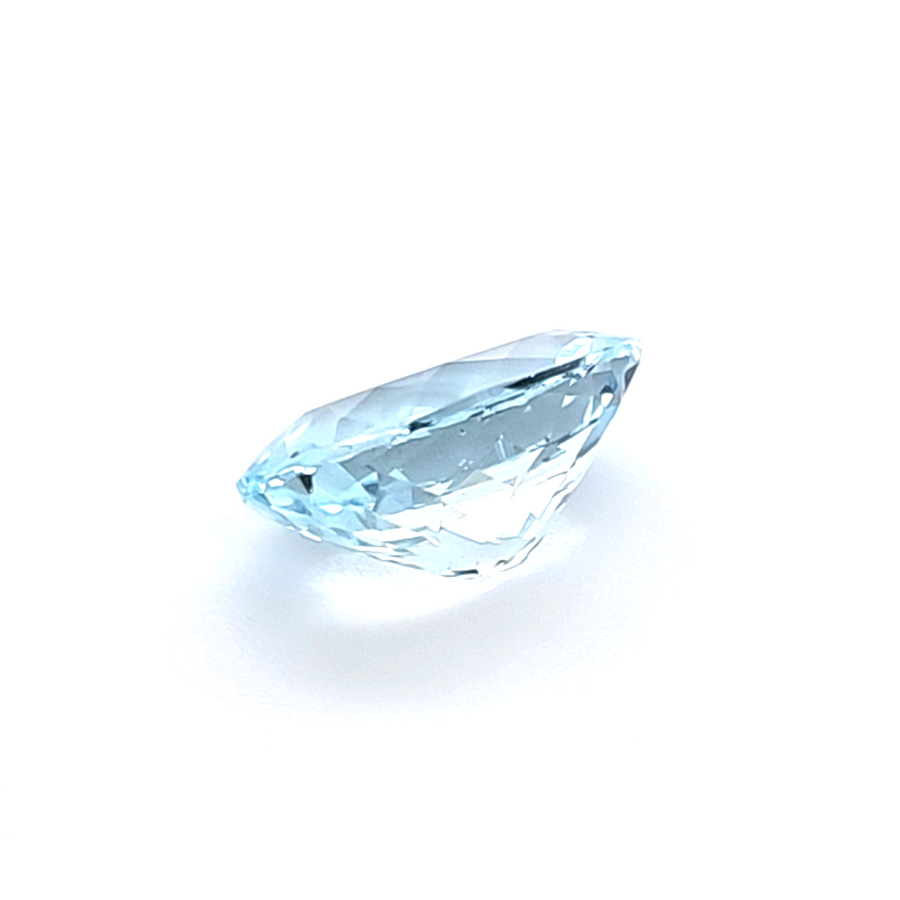 3.39 Carat Natural Aquamarine - VVS – 12.00 x 9.00mm