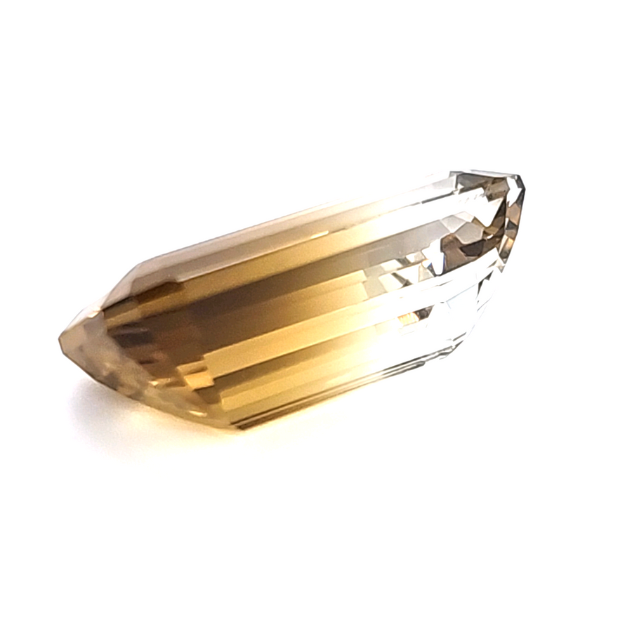 14.05 Carat Natural Citrine - VVS – 21.00 x 11.00mm