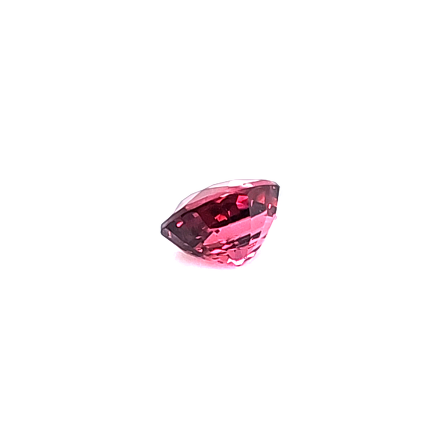 1.62 Ct Natural Rhodolite Garnet - VVS – 7.20 x 5.80mm