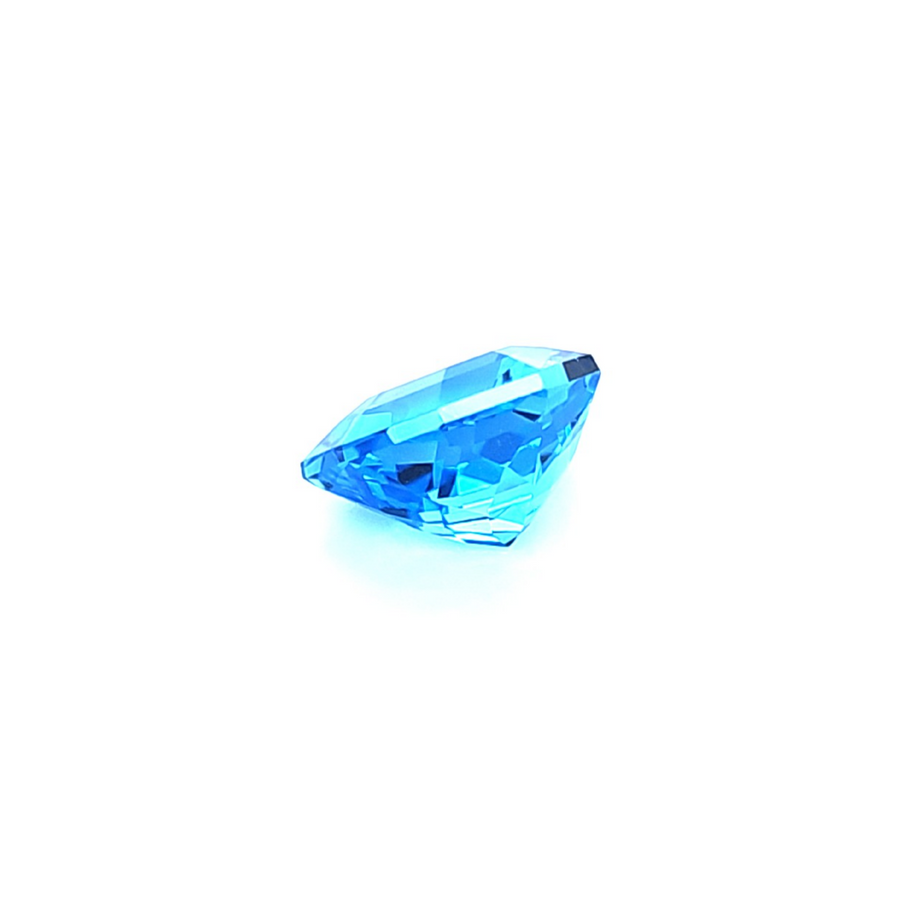 5.88 Ct Natural Swiss blue Topaz - VVS – 11.50mm