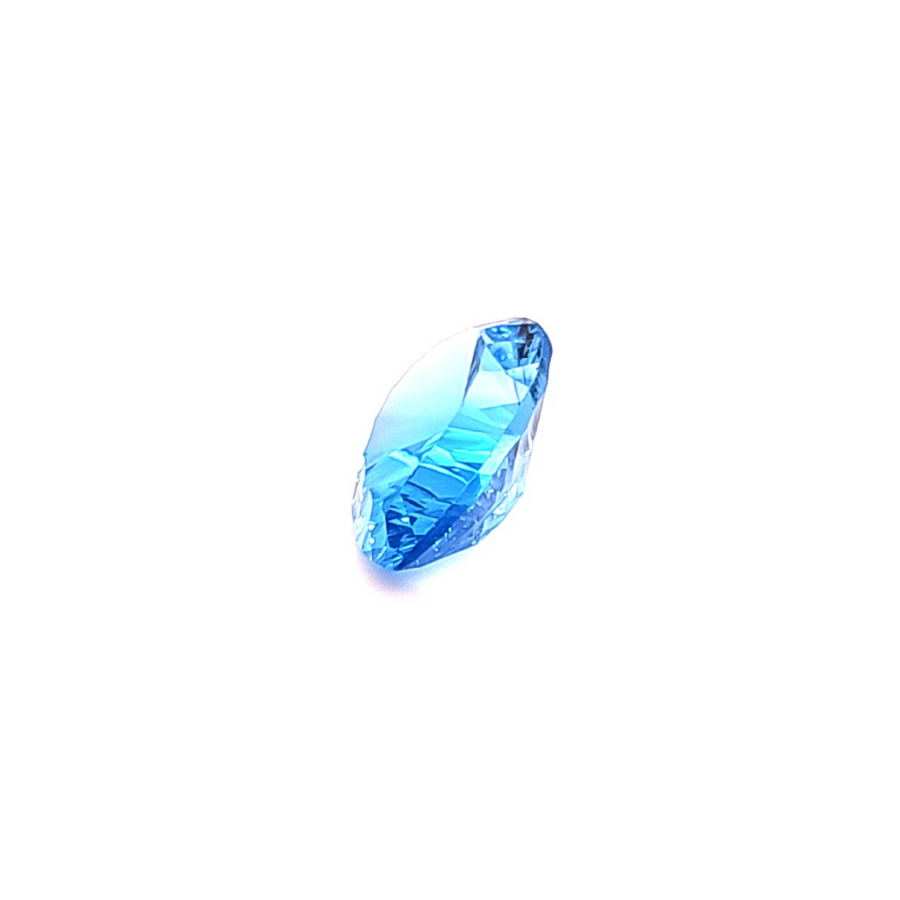 4.78 Ct Natural Swiss blue Topaz - VS – 13.50 x 9.30mm