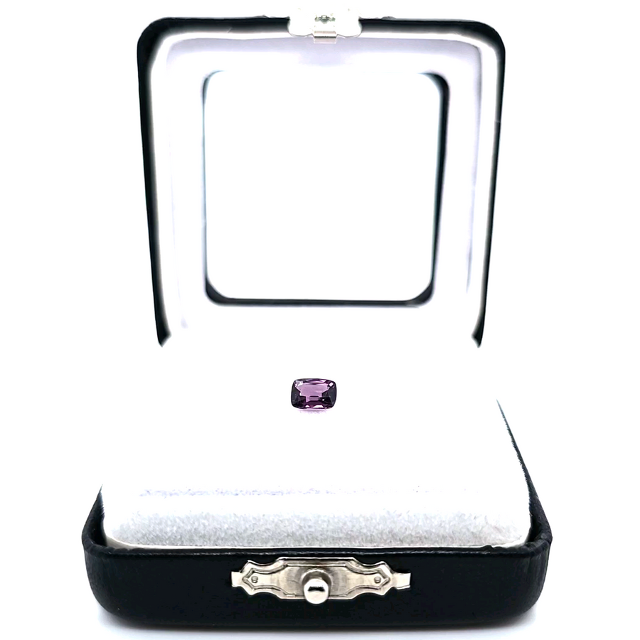 0.68 Ct Natural Spinel - VVS – 6.03 x 4.38mm