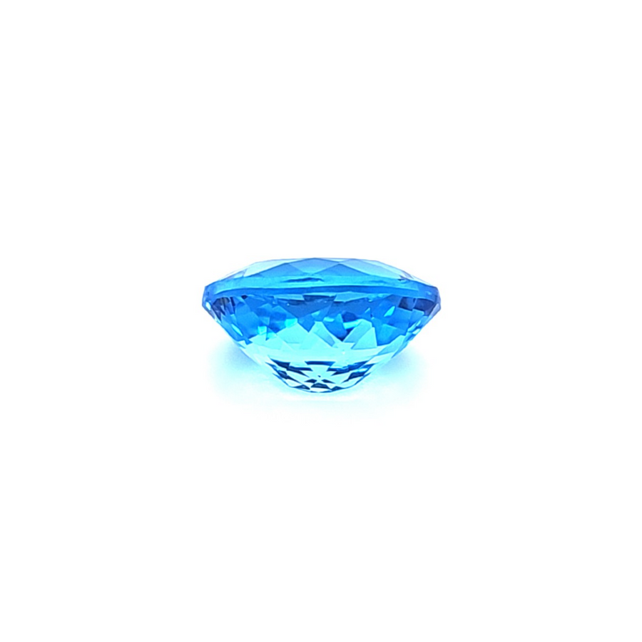 6.56 Ct Natural Swiss blue Topaz - VVS – 12.60 x 10.10mm