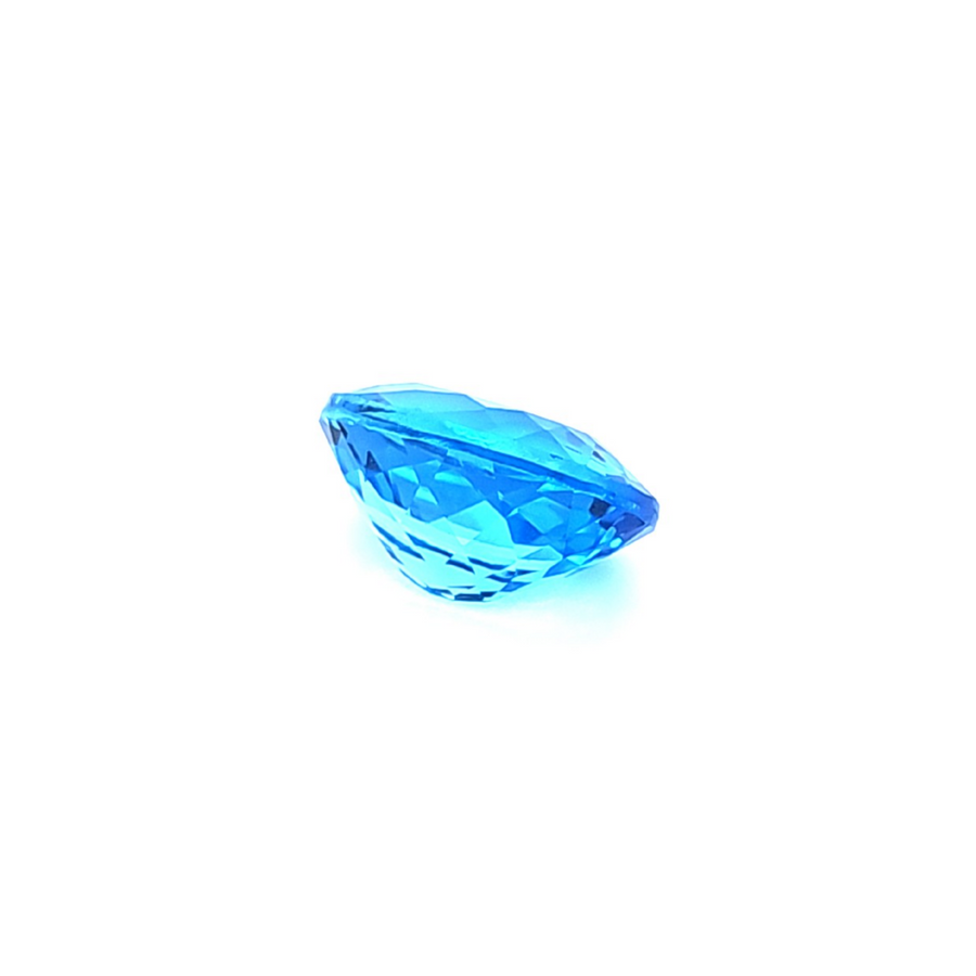 6.56 Ct Natural Swiss blue Topaz - VVS – 12.60 x 10.10mm