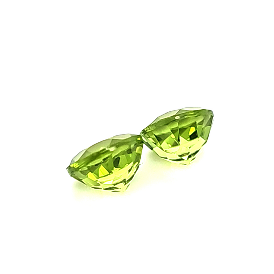 Loose Peridot Gemstones