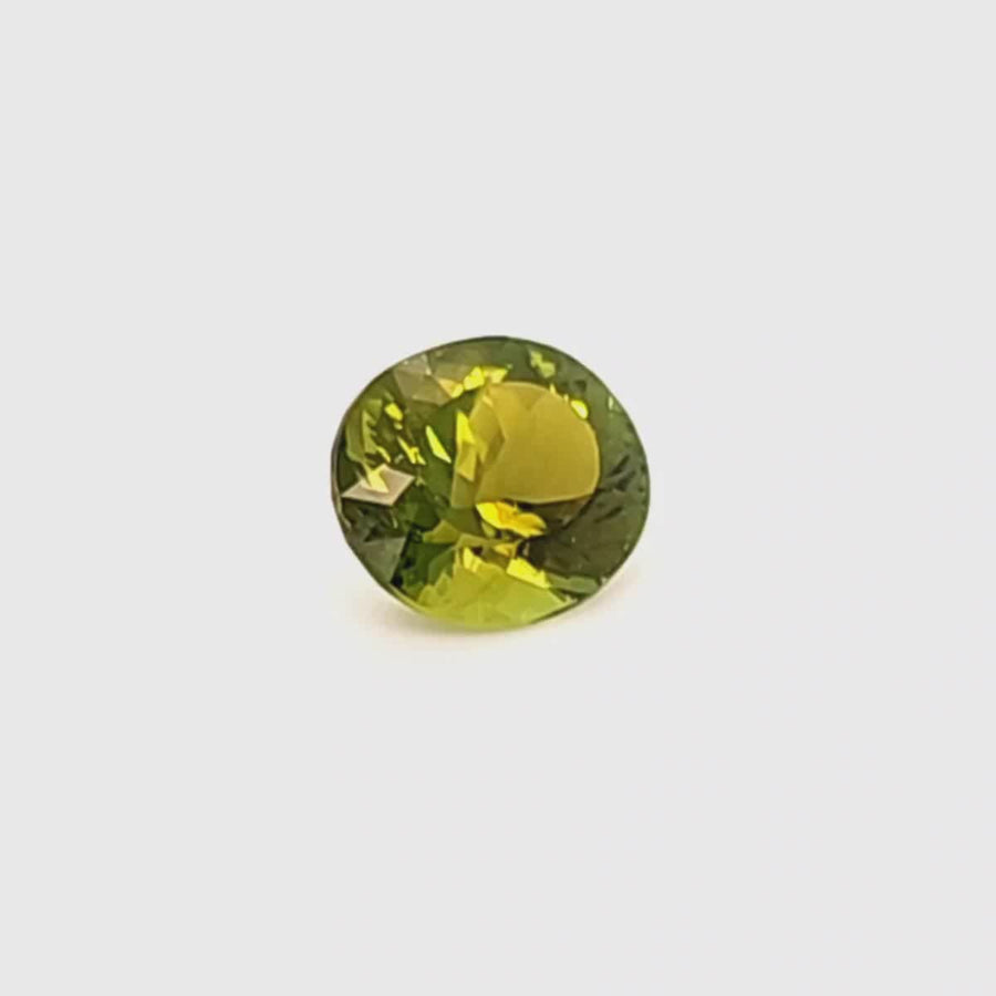 Natural Tourmaline oval cut – 1.99 Ct VVS – 8.85 x 7.63mm