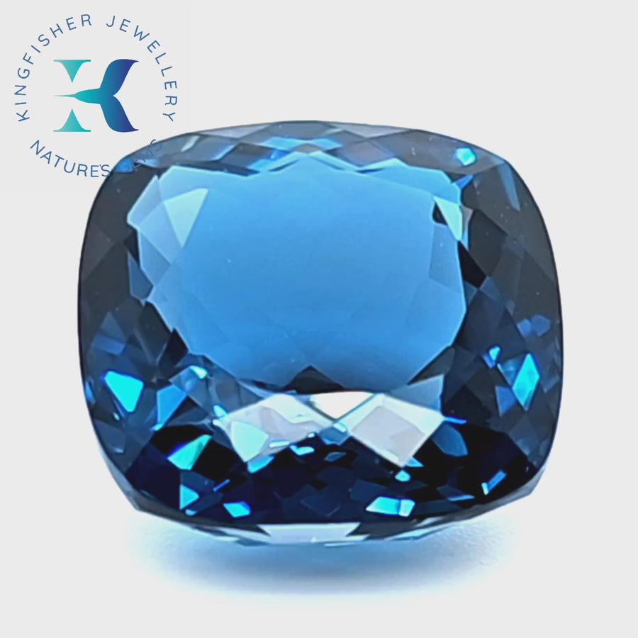 25.91 Ct Natural London blue Topaz – VVS – 17.00mm