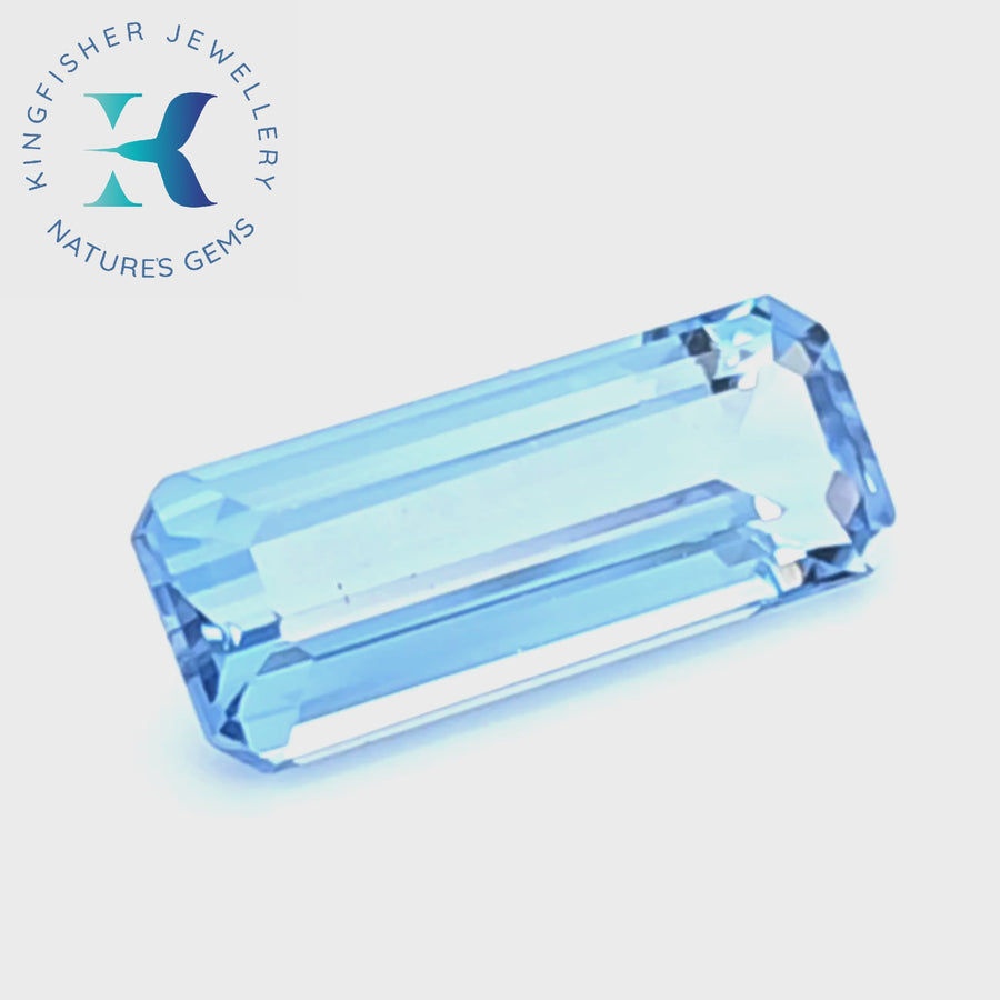 5.00 Ct Natural Aquamarine - VVS – 16.90 x 6.50mm