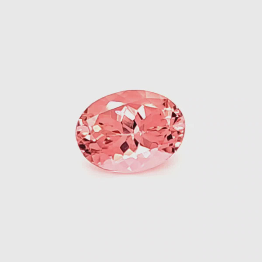 Natural Tourmaline Oval cut – 4.36 Ct VVS – 12.00 x 9.00mm