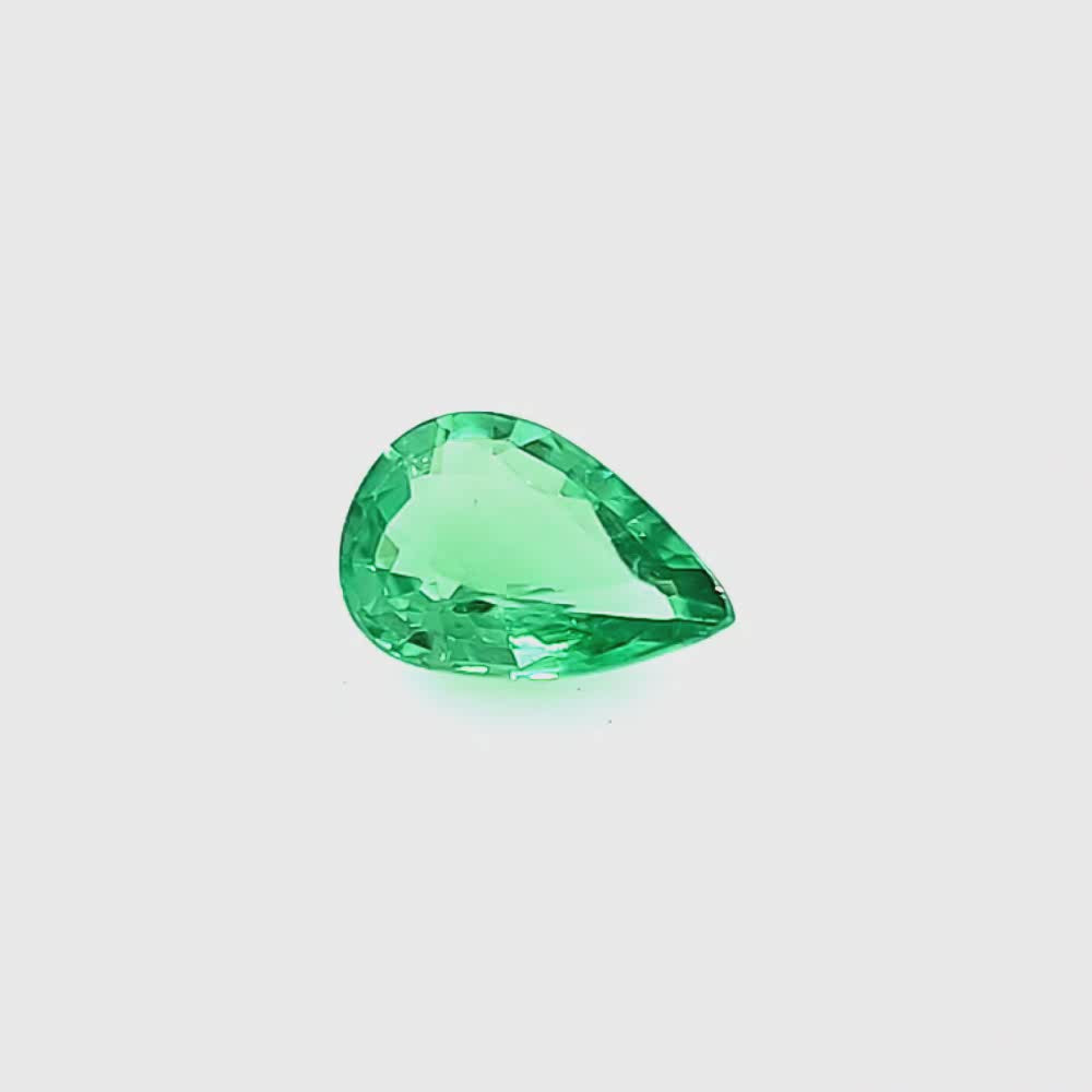 Natural Tsavorite Garnet pear cut 