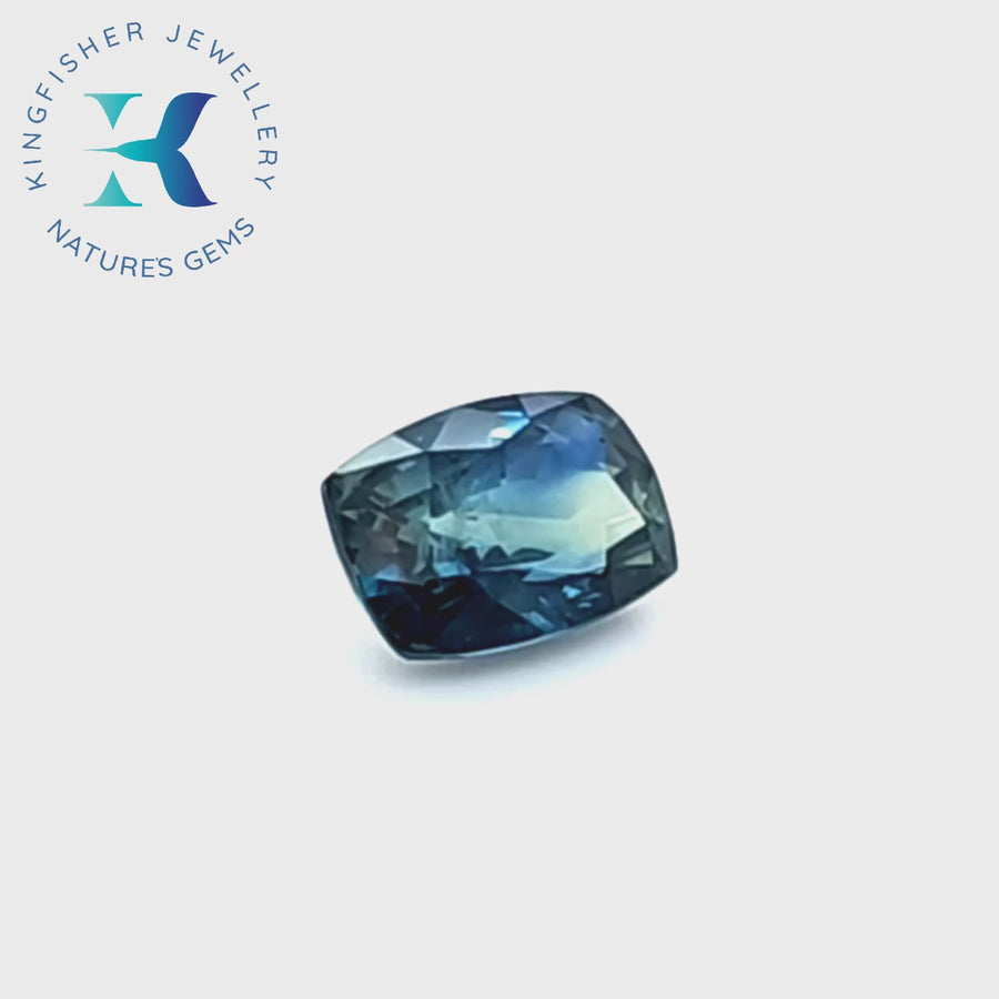 1.50 Ct Certified Bi-Coloured Sapphire – SI – 7.45 x 5.50mm