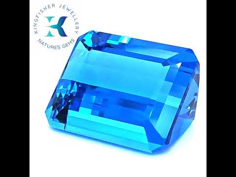 71.68 Ct Natural Swiss blue Topaz - VVS – 25.17 x 20.82mm