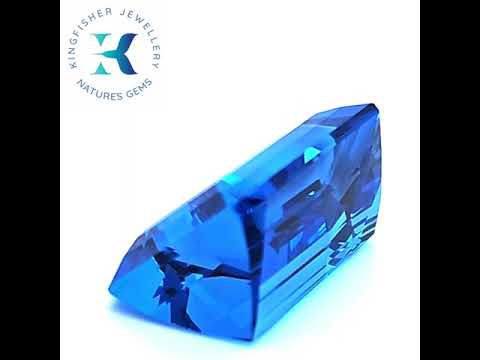 71.68 Ct Natural Swiss blue Topaz - VVS – 25.17 x 20.82mm