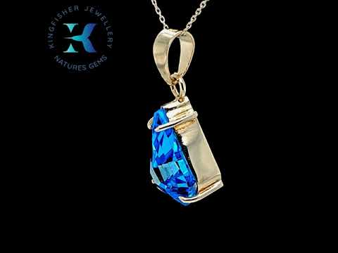 8.50 Ct Swiss Blue Topaz Pendant – 925 Silver – 26.30 x 12.19mm