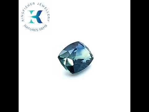 1.50 Ct Certified Bi-Coloured Sapphire – SI – 7.45 x 5.50mm