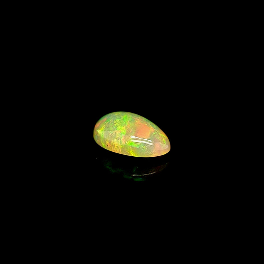 3.21 Ct Solid Welo opal – Natural bright multicoloured opal – 13.70mm