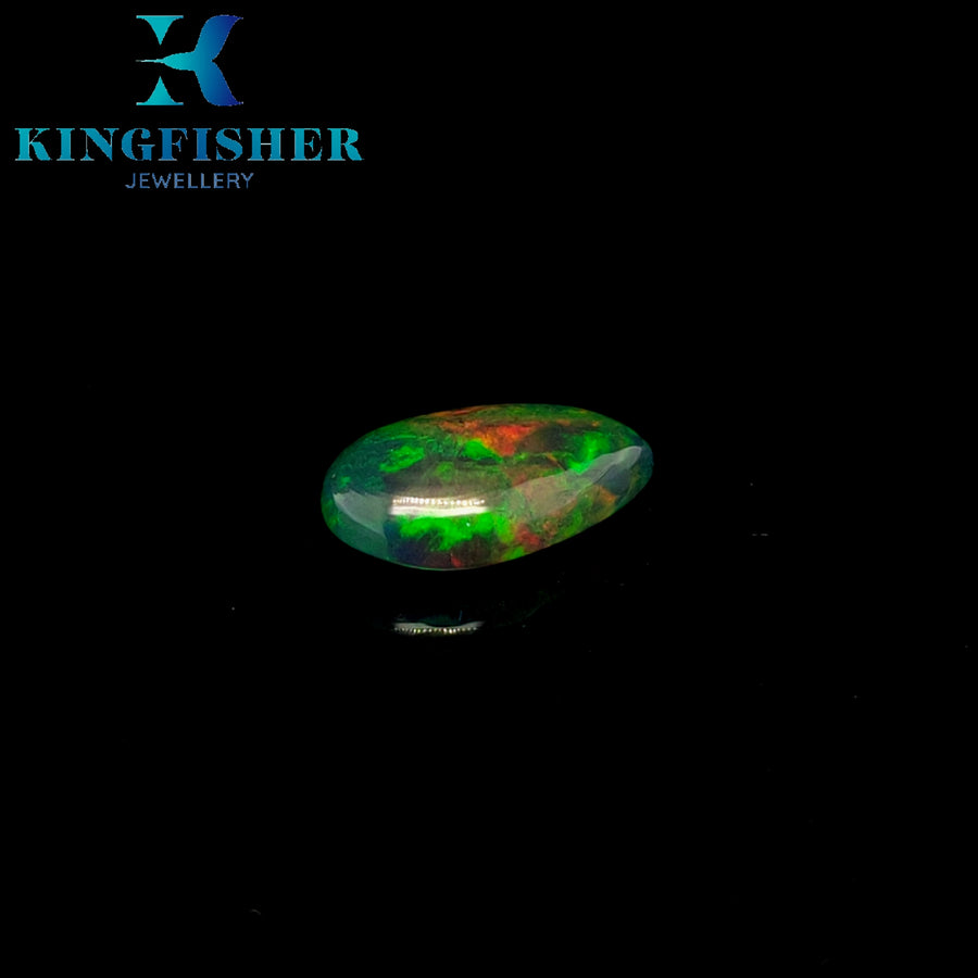 3.42 Ct Solid Smoked Welo opal – Brilliant colours with Fire AAA - 14.10mm