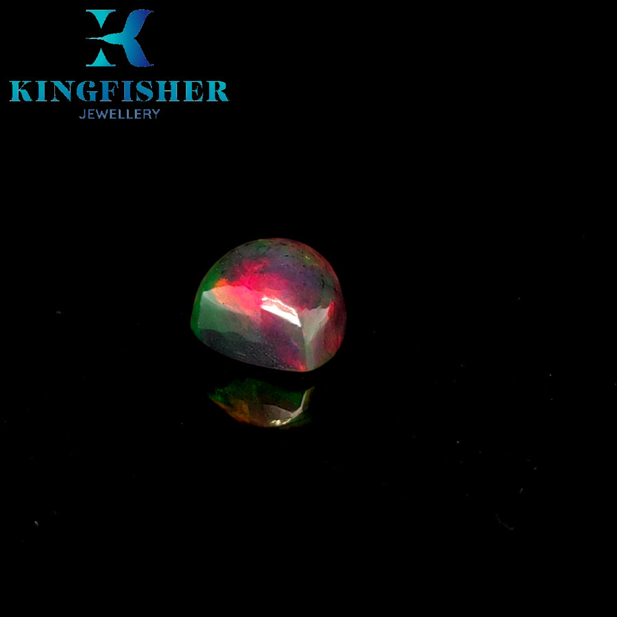 3.67 Ct Solid Smoked Welo opal with fire – Brilliant colours AAA - 11.00mm