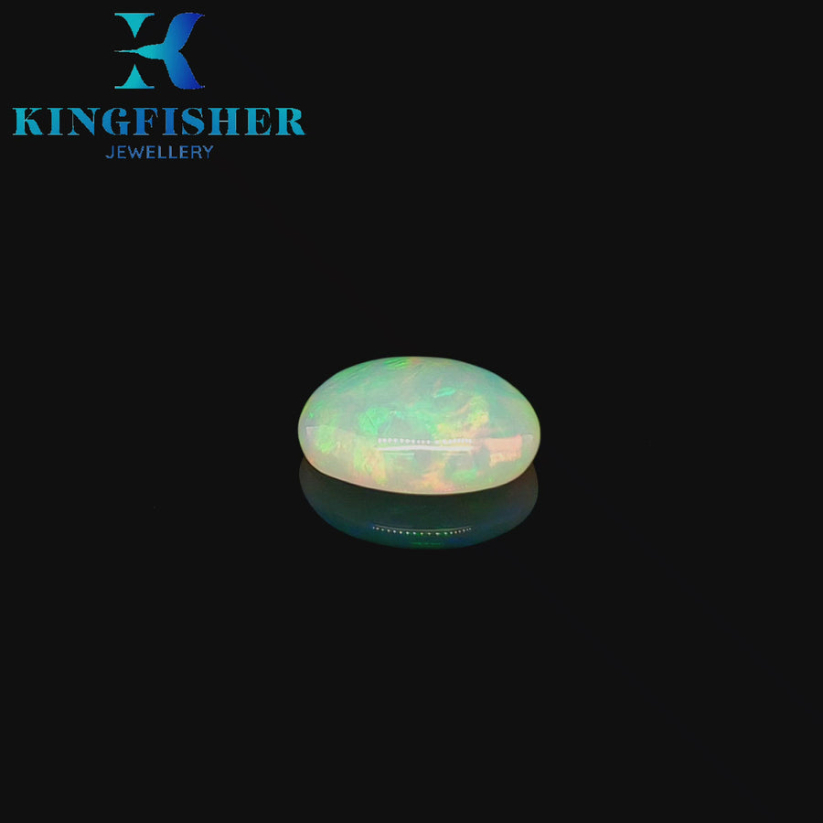 5.91 Ct Solid Welo opal – Natural bright multicoloured opal - Sadly chipped - 16.00mm