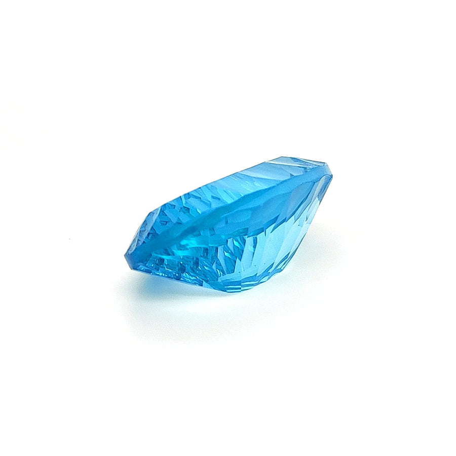 39.80 Ct Natural Swiss Blue Topaz  VVS – Chip in Girdle 25.68mm